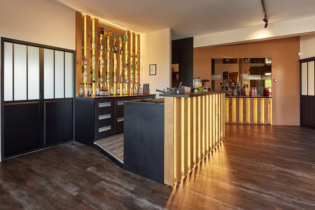 Agencement Auberge du Lac — Hôtel — Photo 2