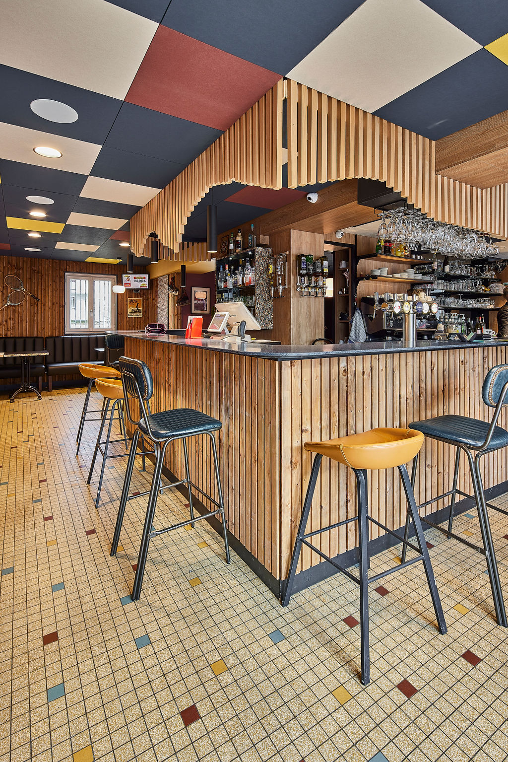 Agencement Café Sport — Bar & Restaurant — Photo 6