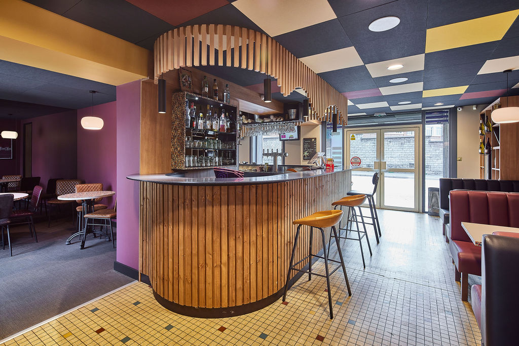 Agencement Café Sport — Bar & Restaurant — Photo 9