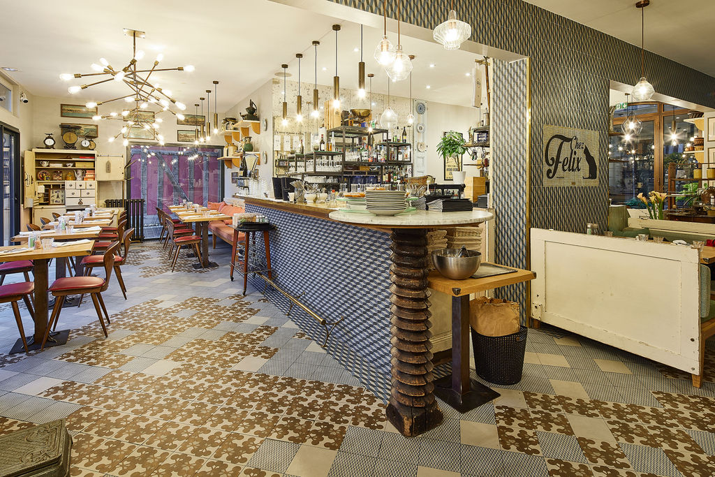 Agencement Chez Félix — Bar & Restaurant — Photo 2