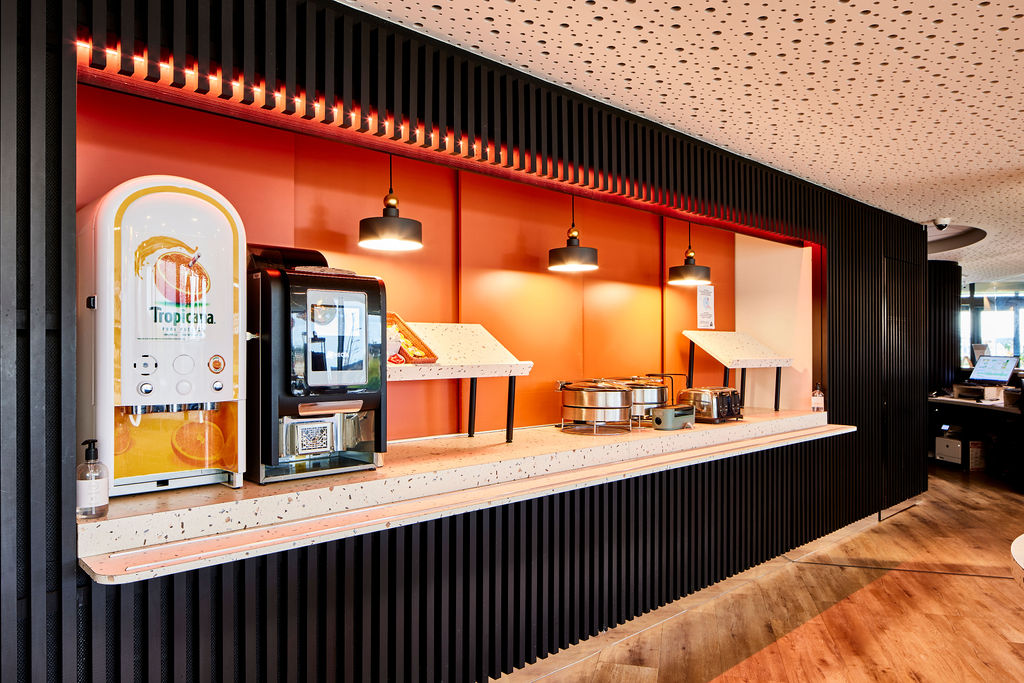 Hôtel Akena — Hôtel