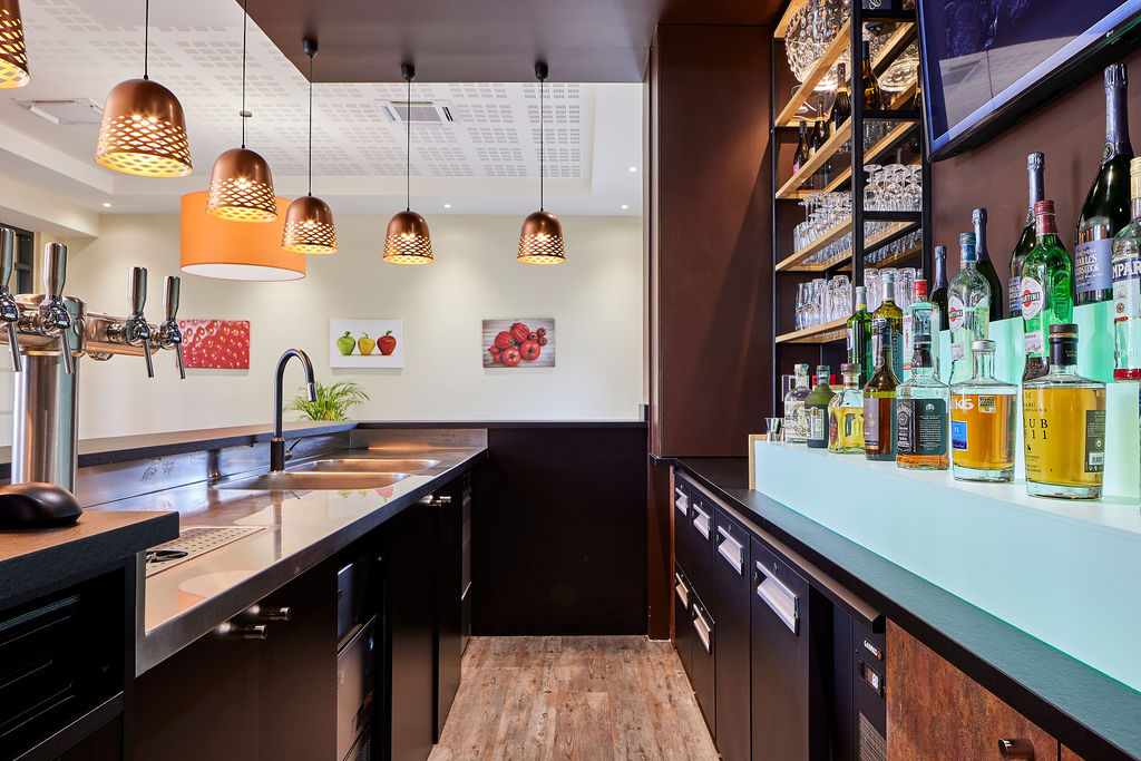Agencement Orangerie Golf de la Cordelière — Bar & Restaurant — Photo 7