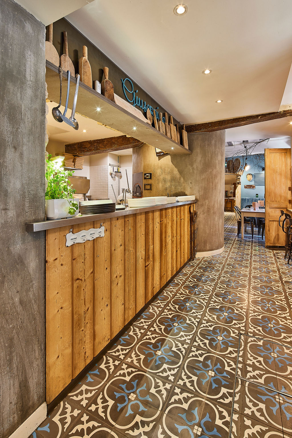 Agencement Pizzeria Oino — Bar & Restaurant — Photo 9