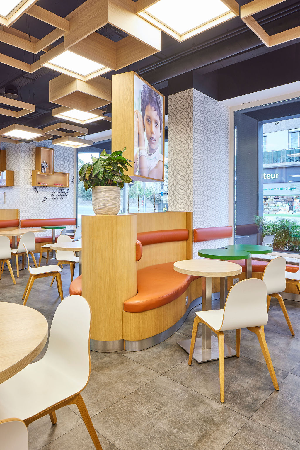 Agencement Slim Gourmand 2 — Bar & Restaurant — Photo 3